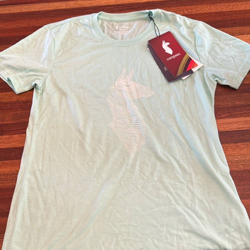 NWT Cotopaxi T-shirt